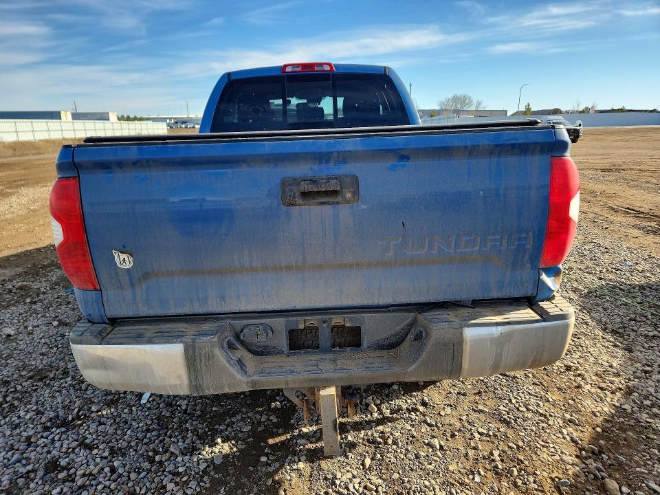 2019 Toyota Tundra Double cab sr