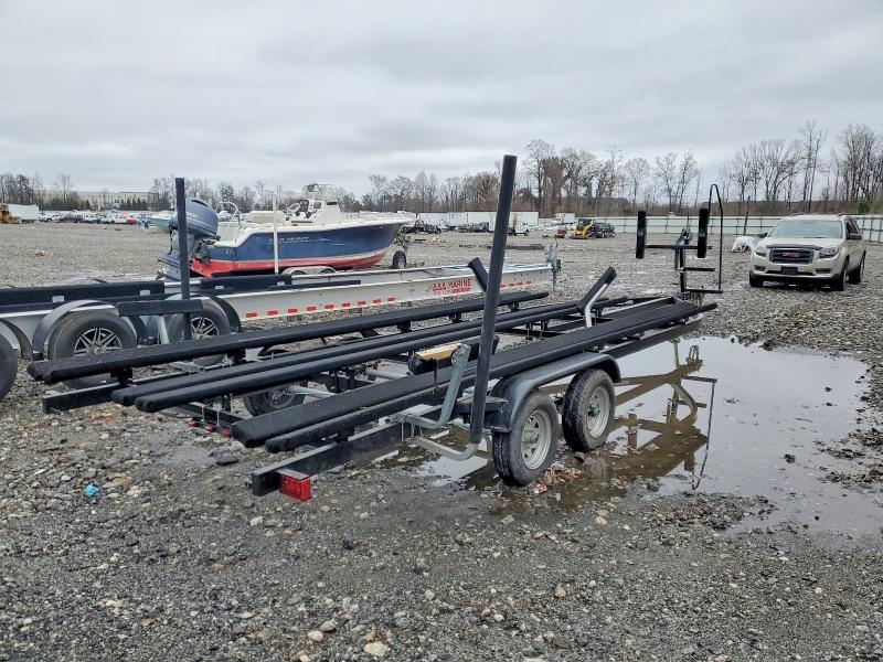 2024 Benchmark 24T/13 Boat Trailer