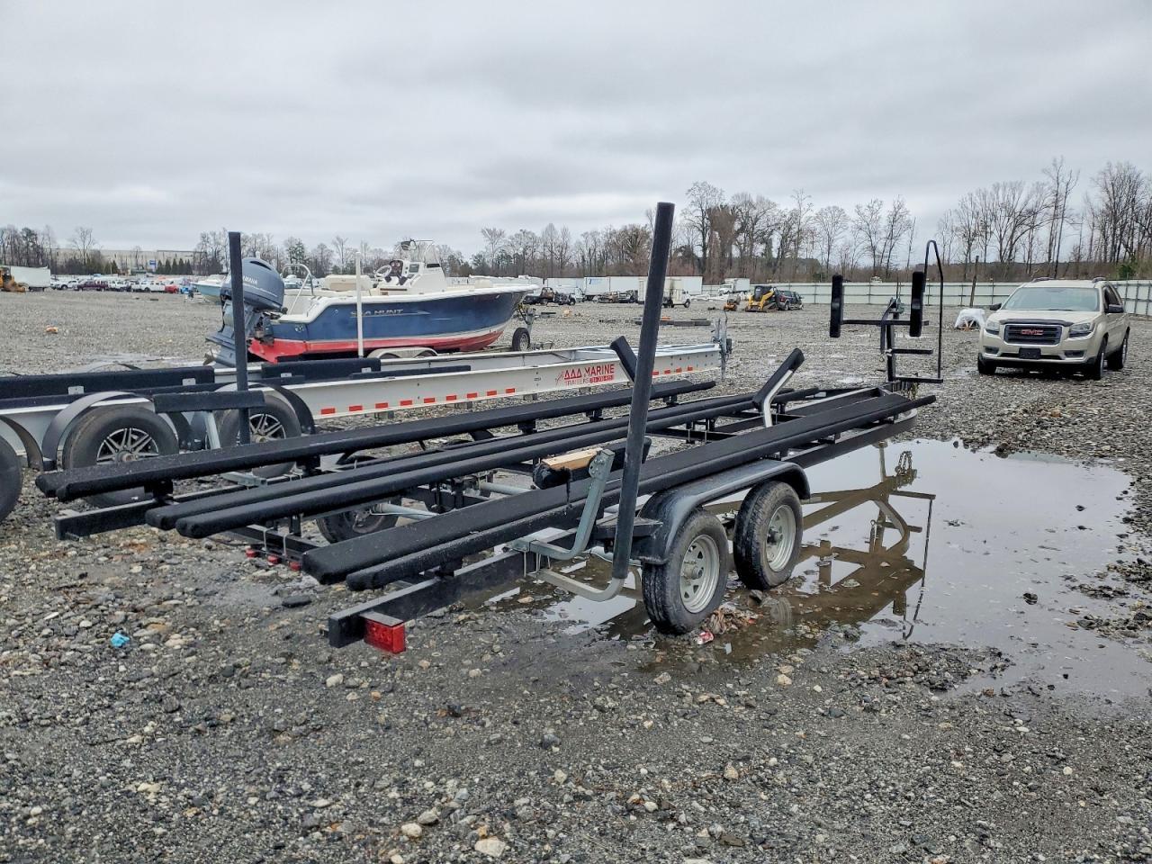 2024 Benchmark 24T/13 Boat Trailer