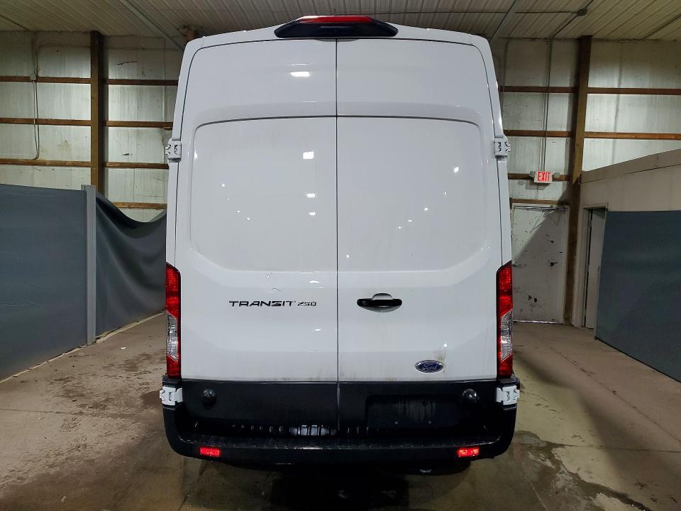 2025 Ford Transit T-250
