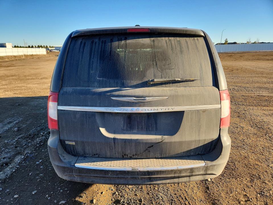 2012 Chrysler Town & Country Touring