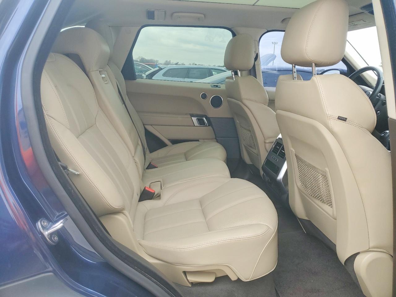 2016 Land Rover Range Rover Sport se