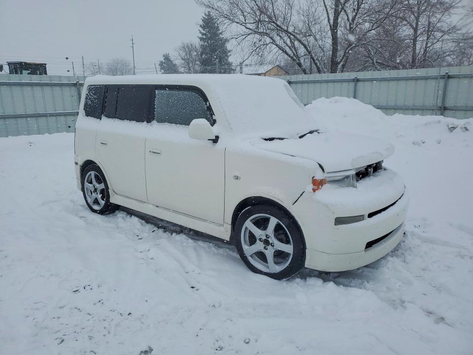 2005 Scion XB