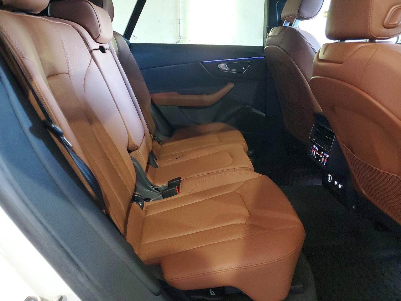 2019 Audi Q8 Premium Plus
