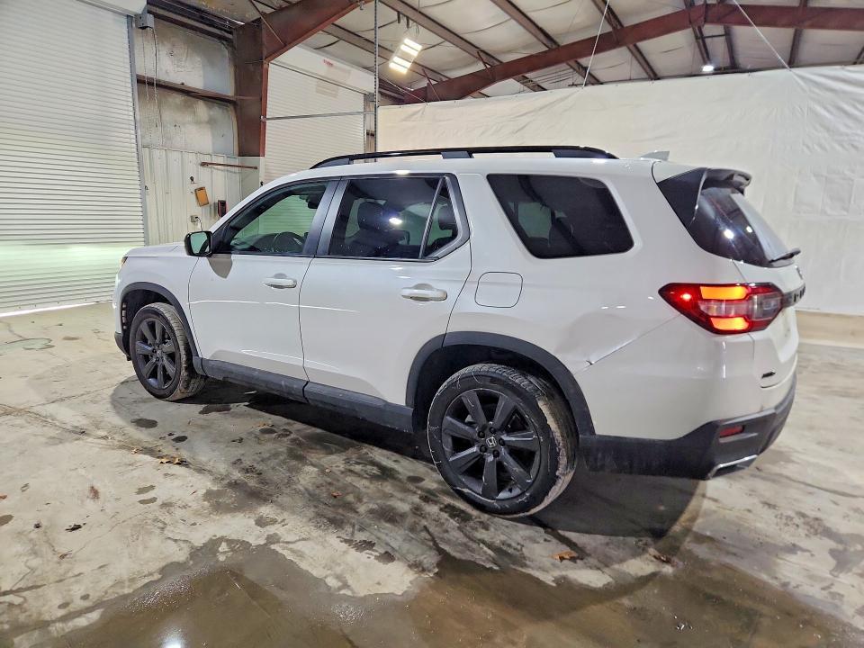 2025 Honda Pilot Sport