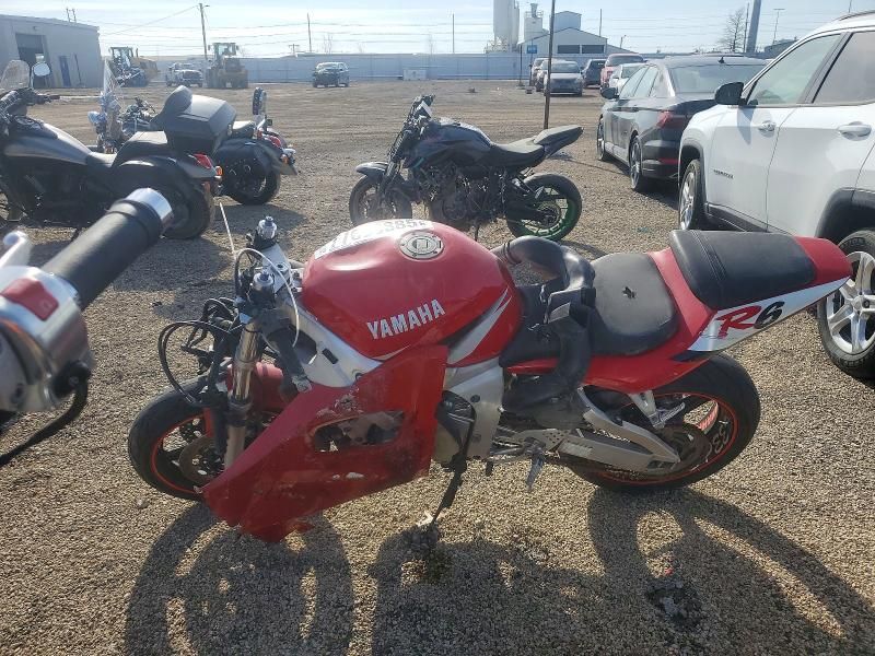 2002 Yamaha Yzfr6 l