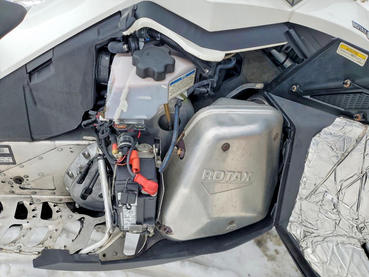 2011 Skidoo 2011 Skid MX Z TNT