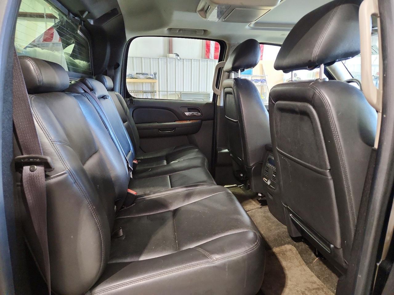 2013 Chevrolet Avalanche LTZ