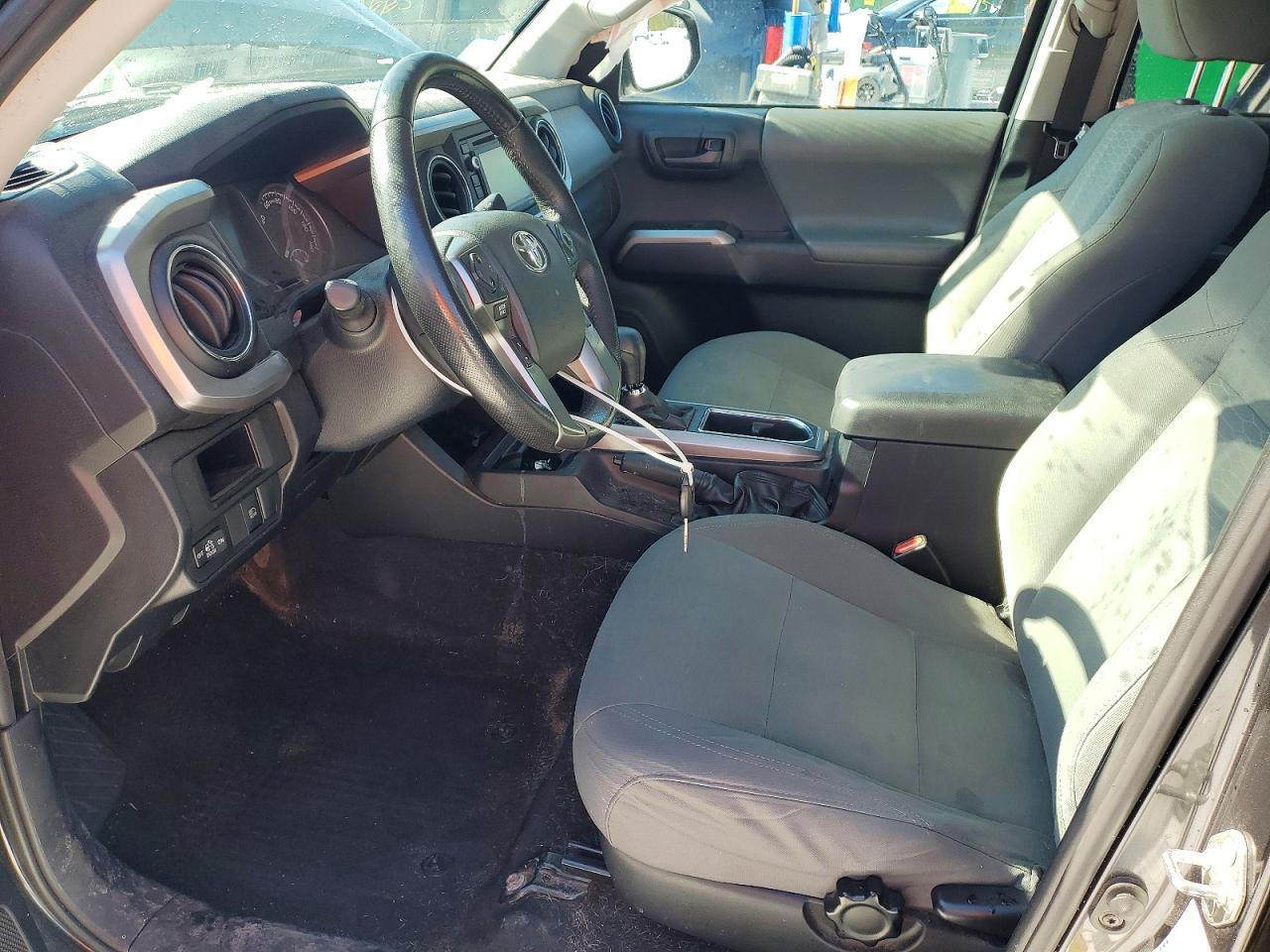 2019 Toyota Tacoma SR5 V6
