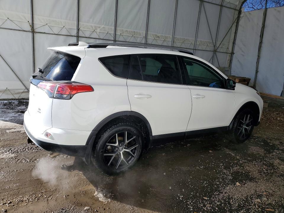 2017 Toyota Rav4 se