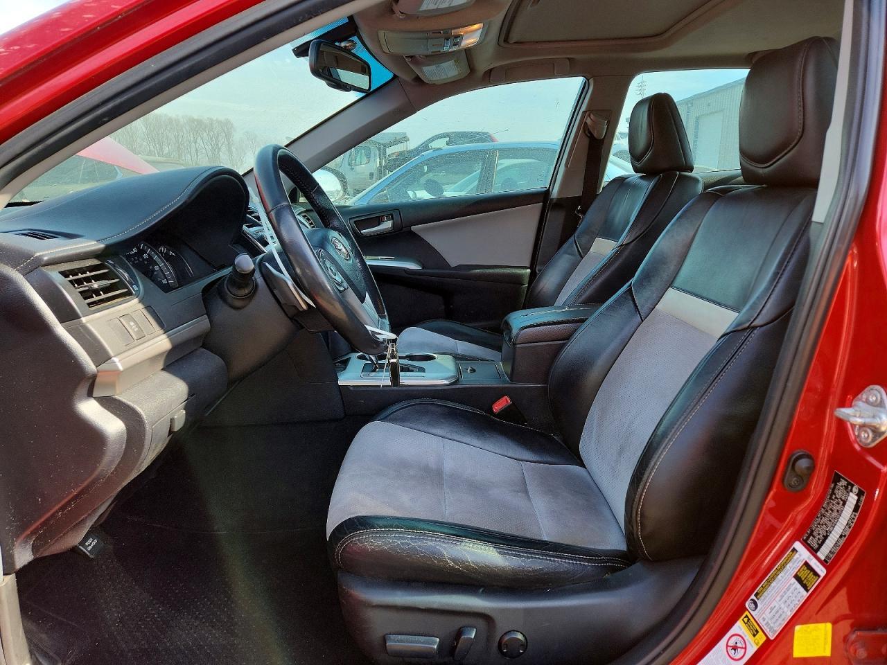 2012 Toyota Camry se