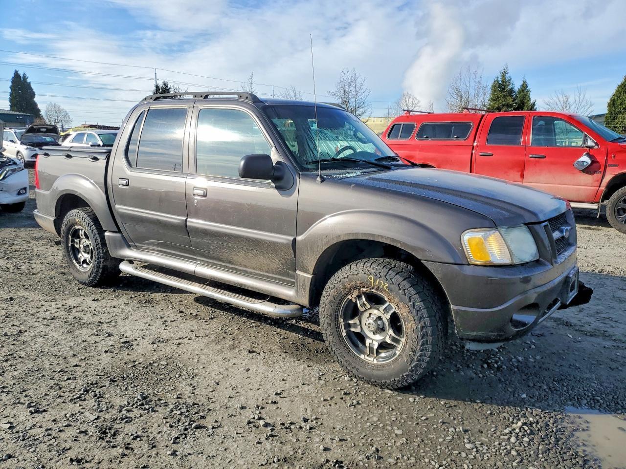 2005 Ford Explorer Sport Trac