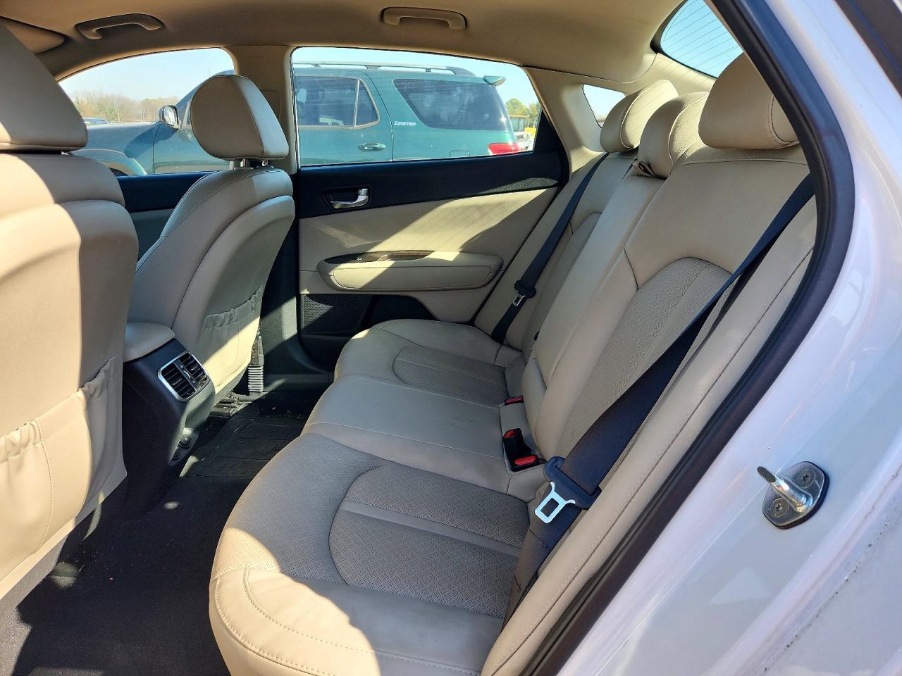 2017 KIA Optima