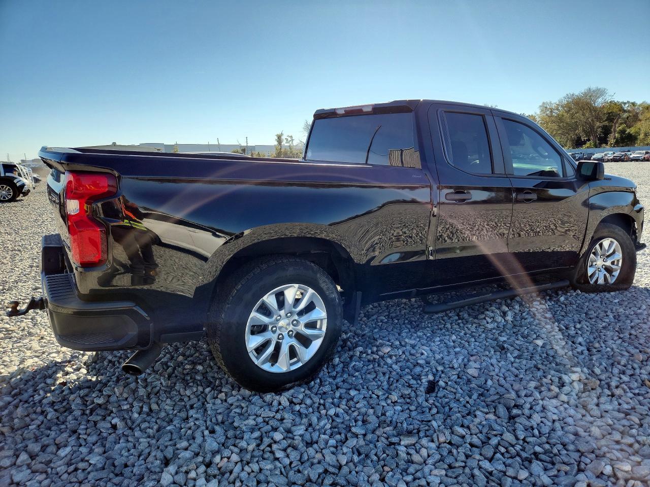 2020 Chevrolet Silverado C1500 Custom