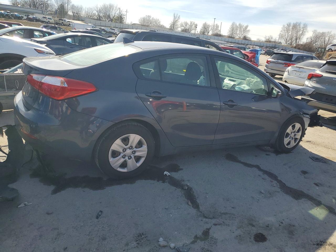 2016 KIA Forte lx