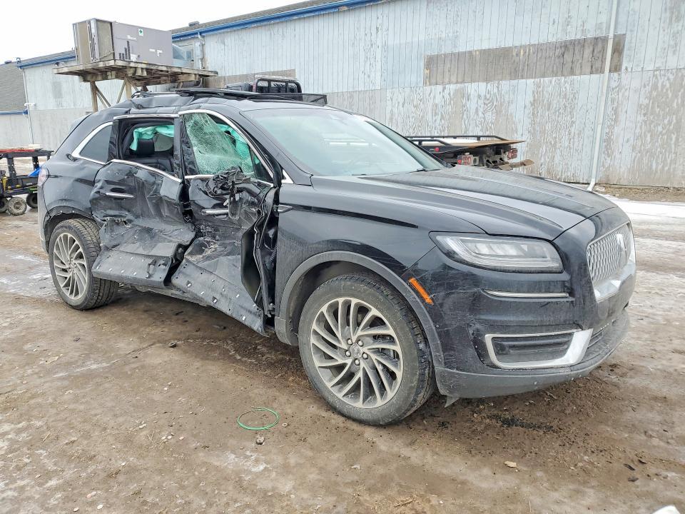 2020 Lincoln Nautilus Reserve