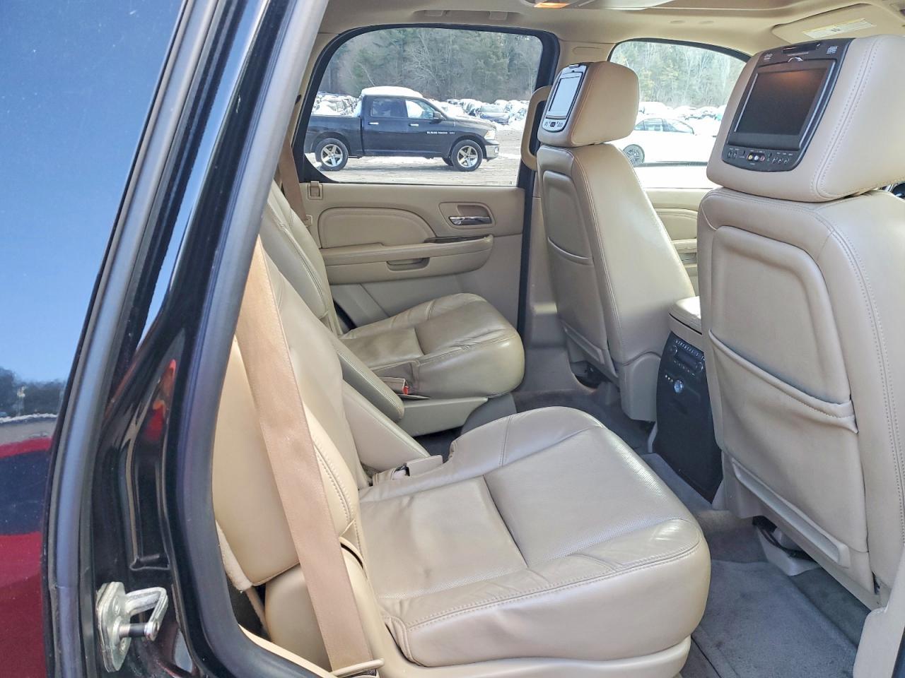 2010 Cadillac Escalade Premium