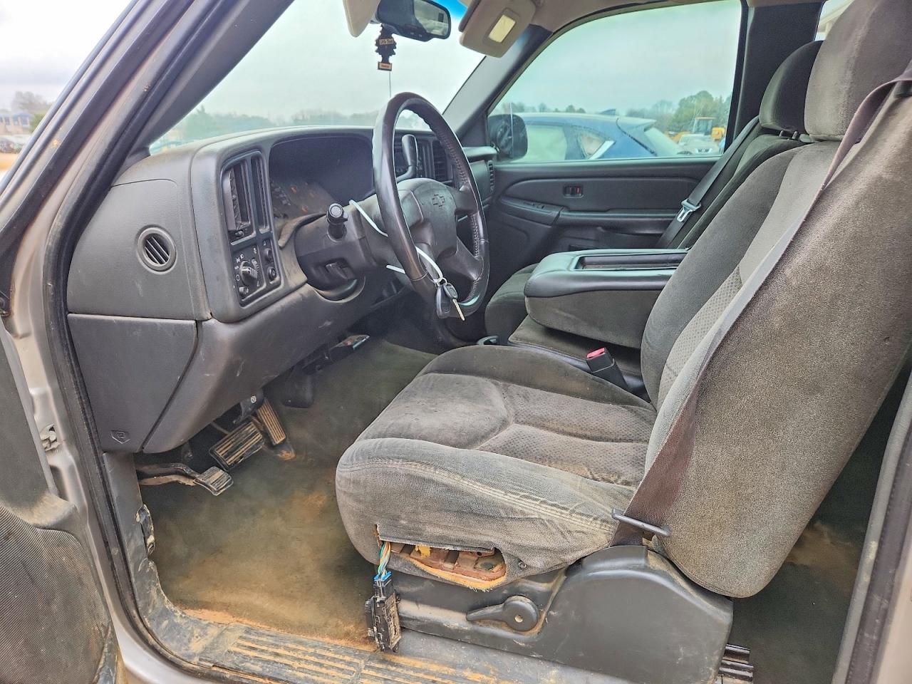 2004 Chevrolet Silverado C1500