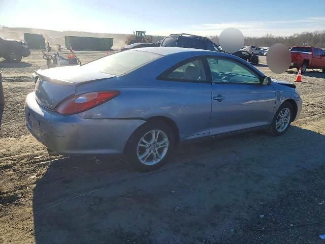 2004 Toyota Camry Solara se