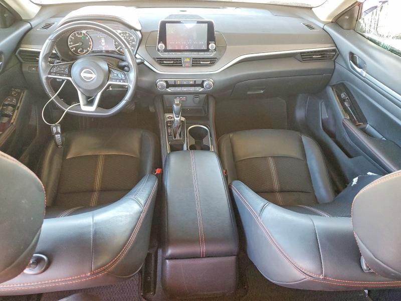 2024 Nissan Altima sr