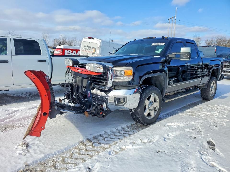 2015 GMC Sierra K2500 slt