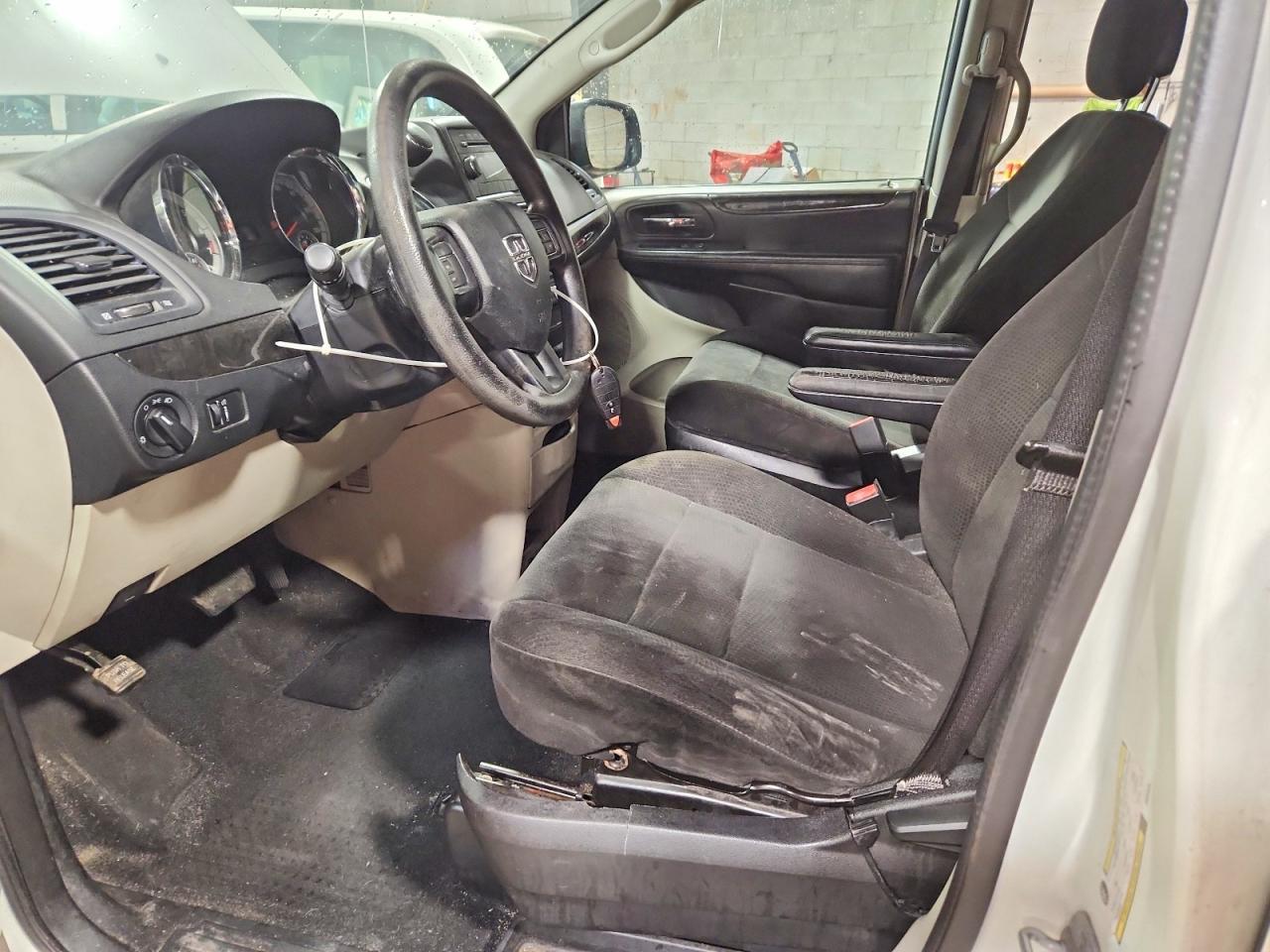 2013 Dodge Grand Caravan se