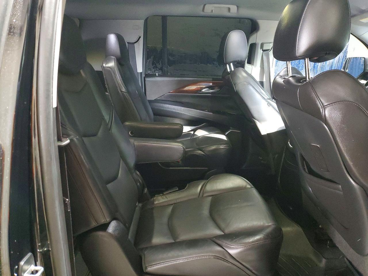 2015 Cadillac Escalade esv