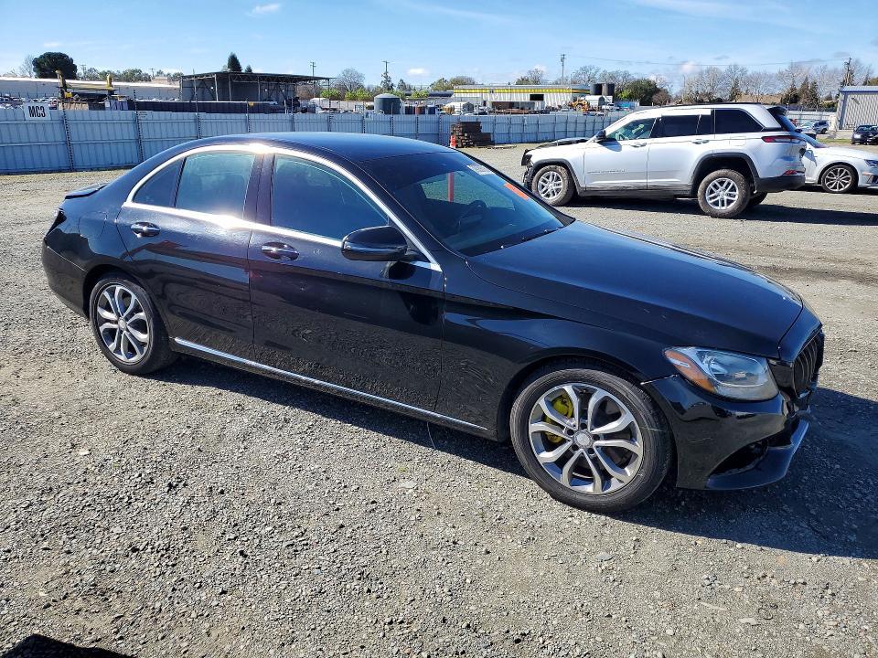 2016 Mercedes-Benz C300