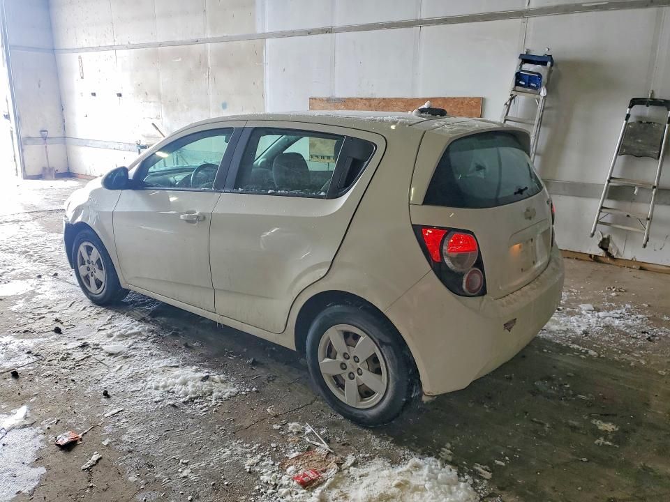 2016 Chevrolet Sonic ls