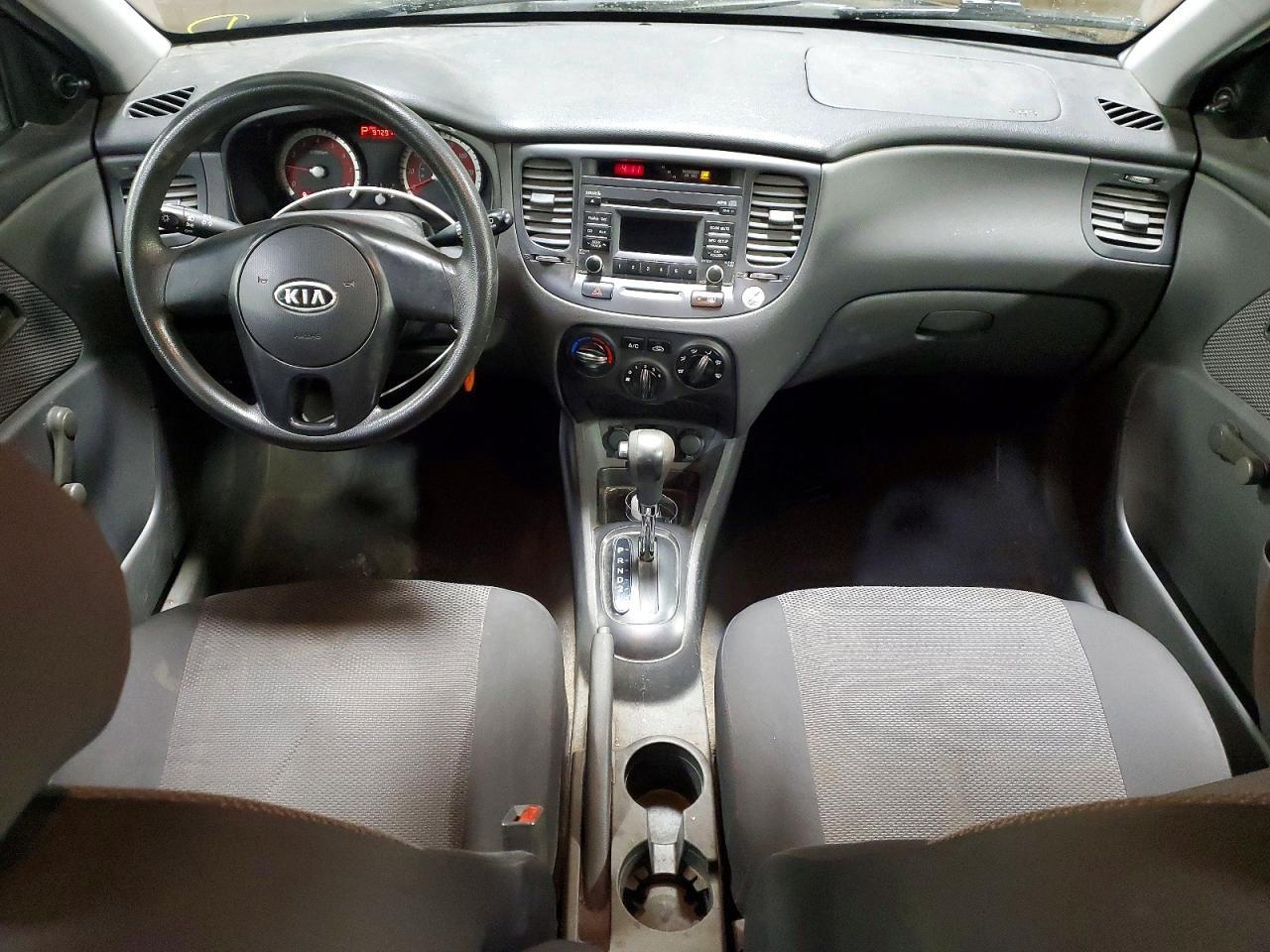 2010 KIA Rio lx