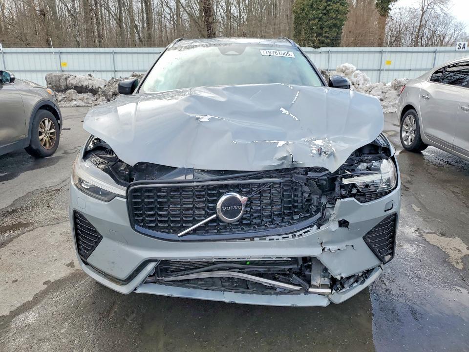 2025 Volvo Xc60 Core