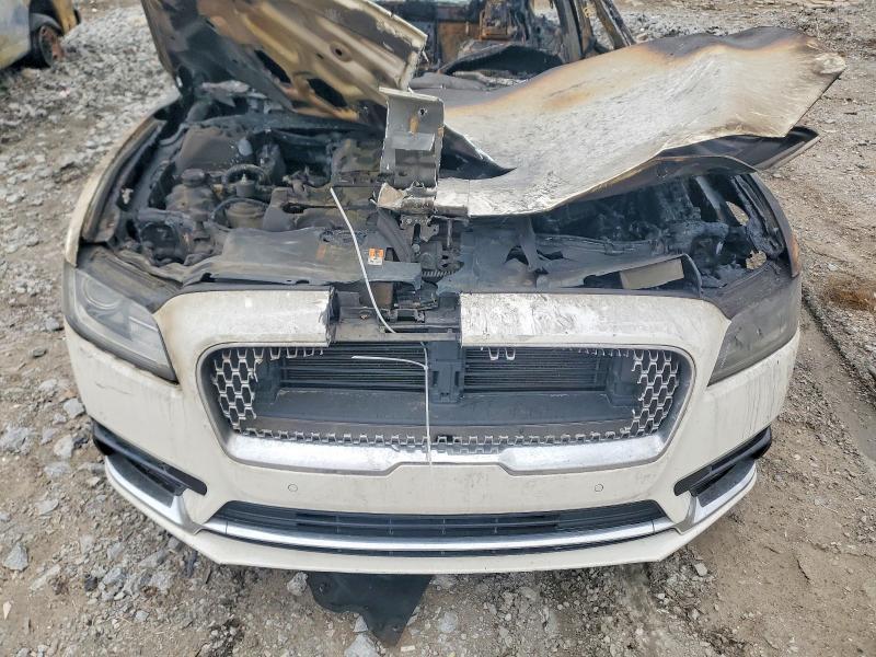 2019 Lincoln Continental Select
