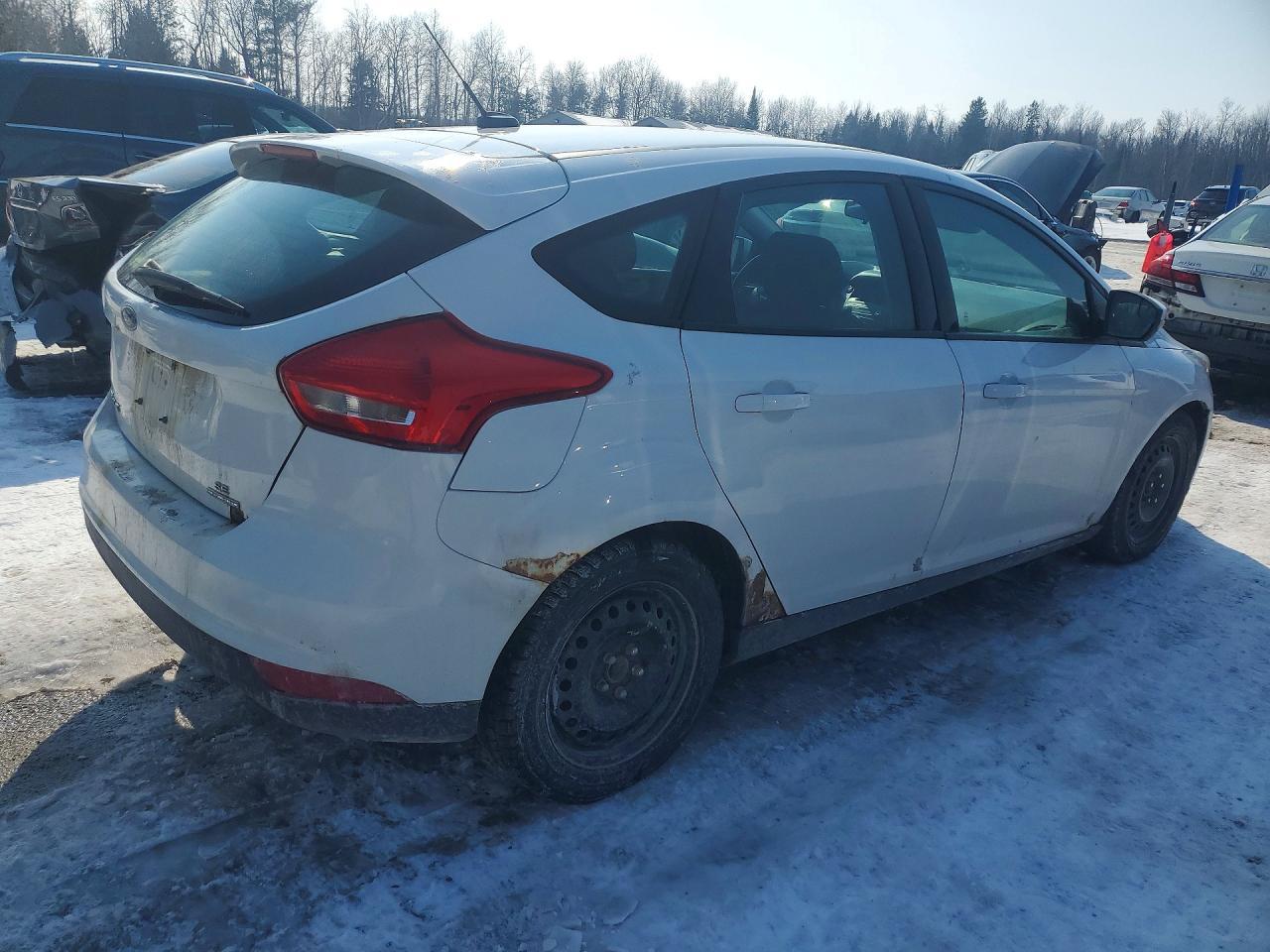 2016 Ford Focus se