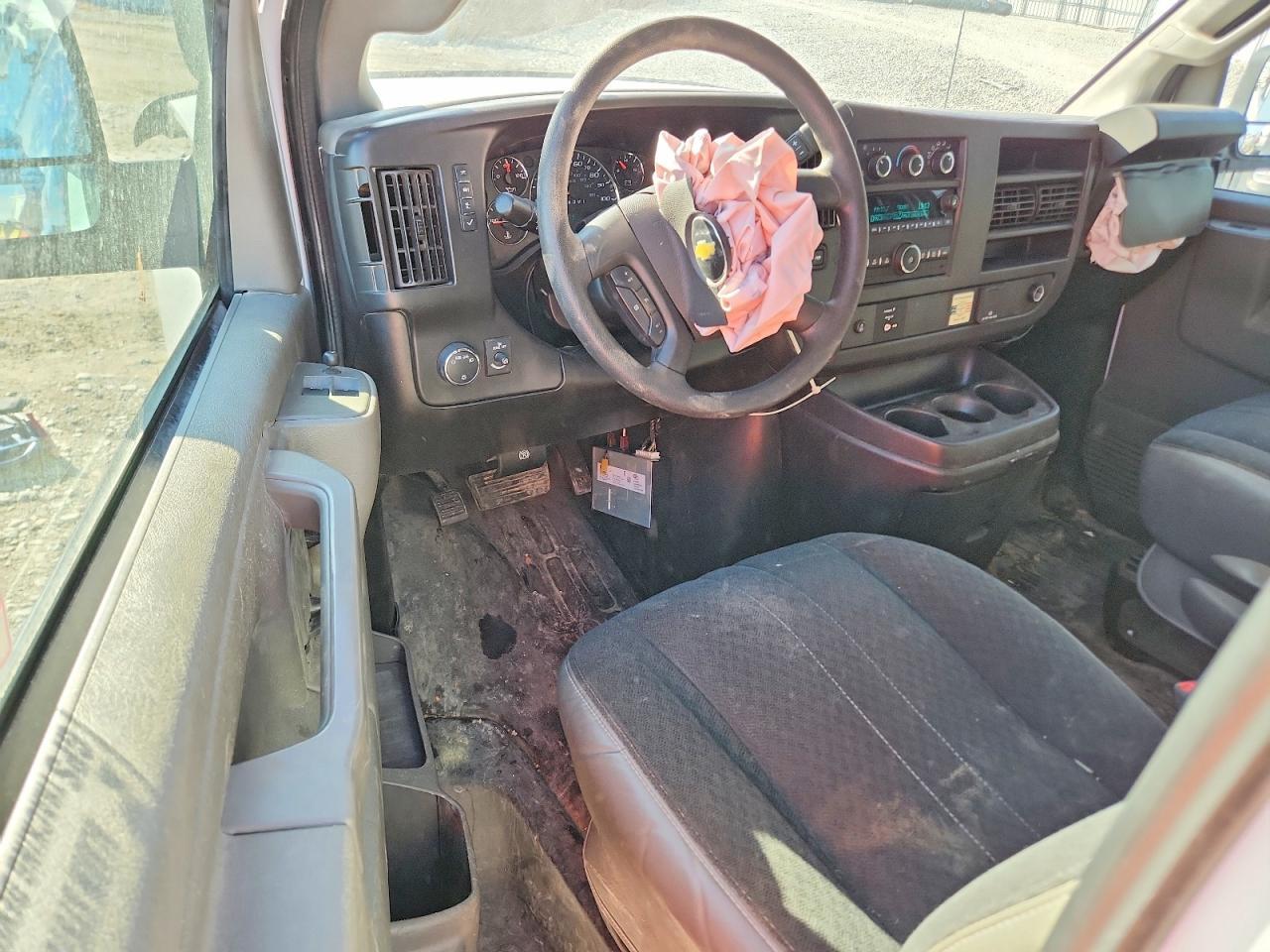 2021 Chev Rolet Express 2500 Cargo Utility / Service Van