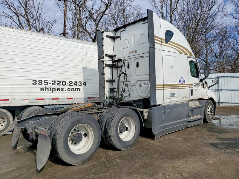 2021 Freigliner 2021 Freightliner Cascadia 126 Semi Truck