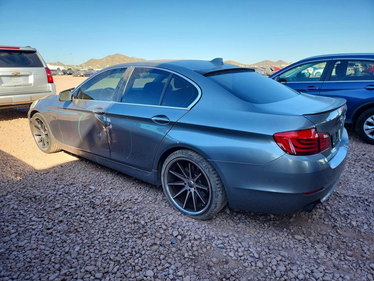 2013 BMW 528 i
