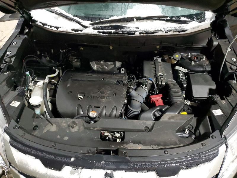 2024 Mitsubishi Outlander Sport S/se