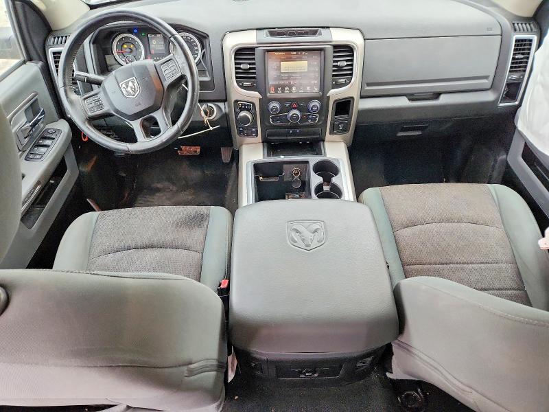 2015 Dodge Ram 1500 slt