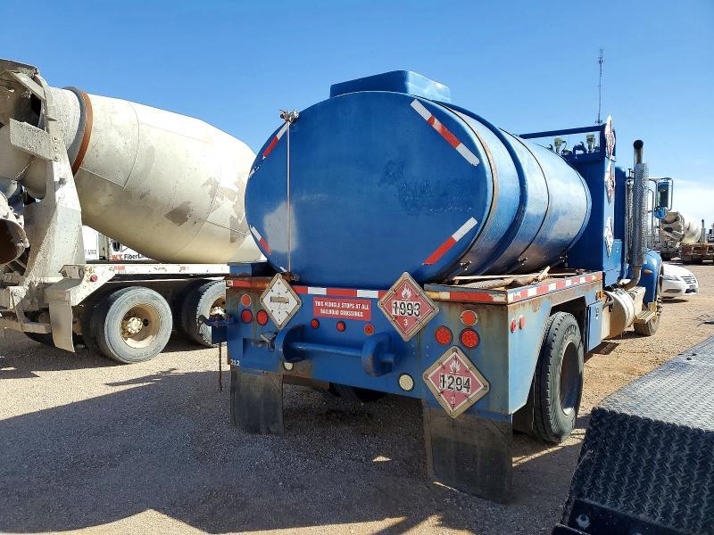 2014 Peterbilt 337 Fuel Truck