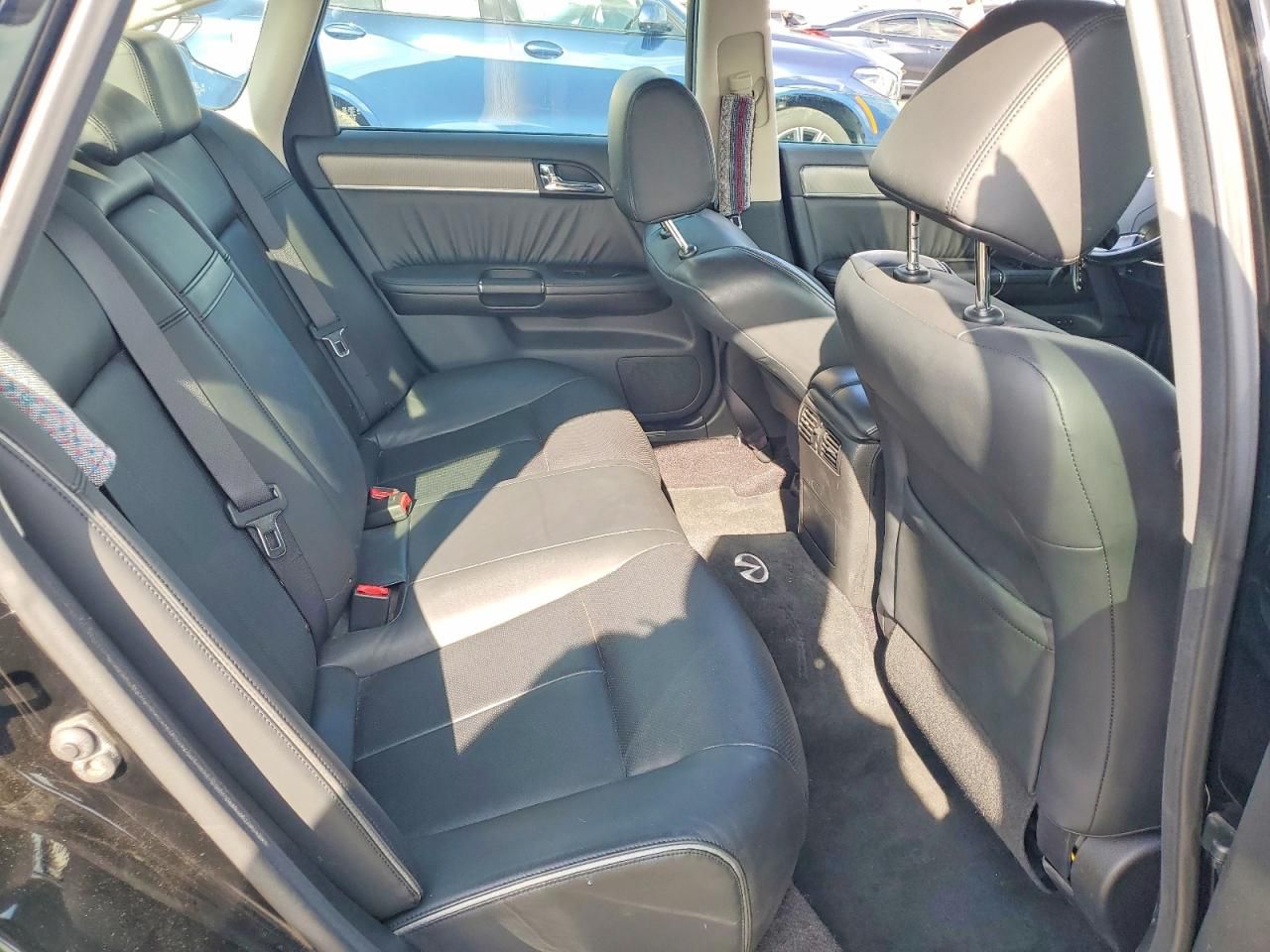 2010 Infiniti M35 Base