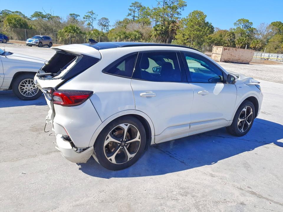 2024 Ford Escape st Line Select