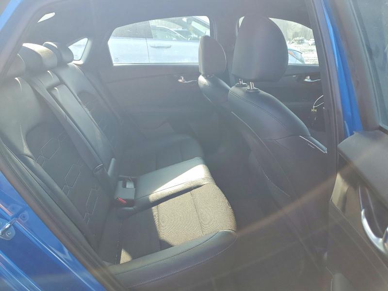 2022 KIA Forte gt Line