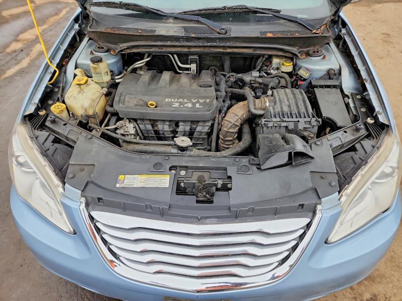 2012 Chrysler 200 Limited