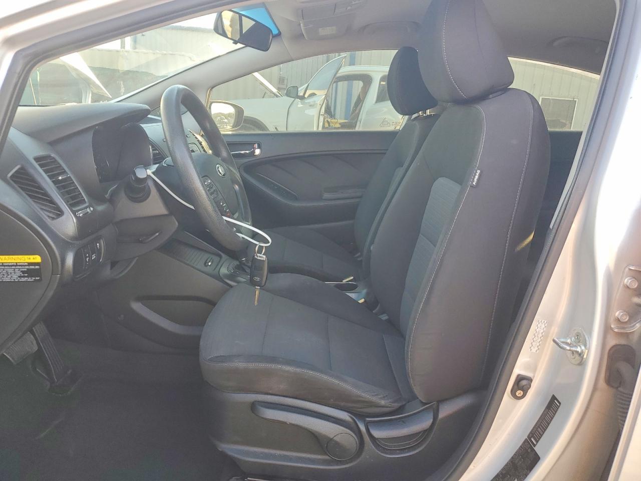 2015 KIA Forte lx