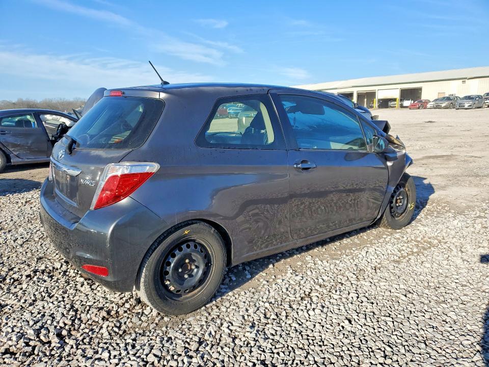 2012 Toyota Yaris 3-door l