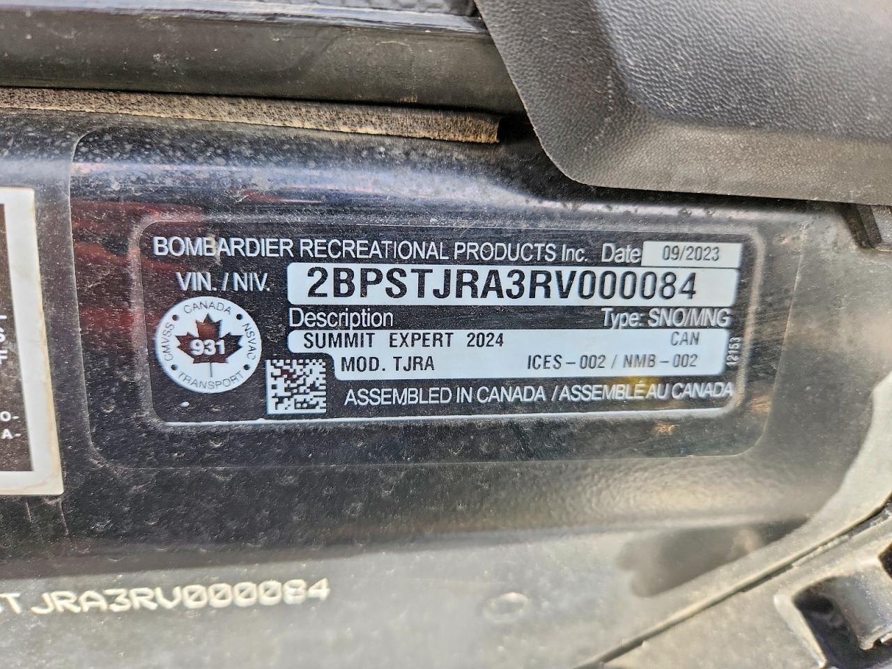2024 Skidoo Summit EXP 8TR S