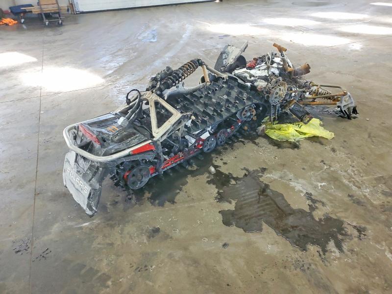 2015 Polaris 2015 POL Aness King