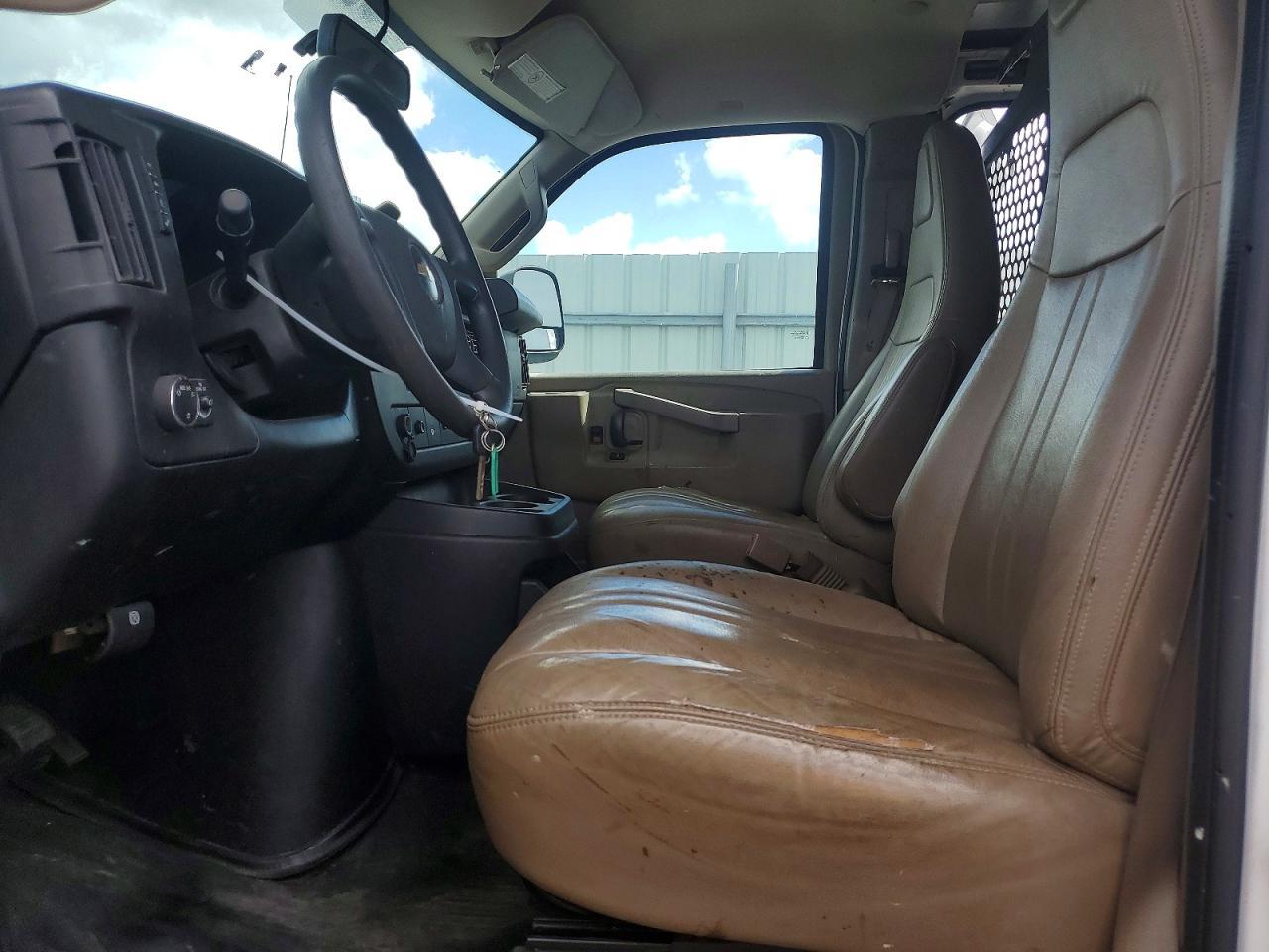 2018 Chevrolet Express G2500