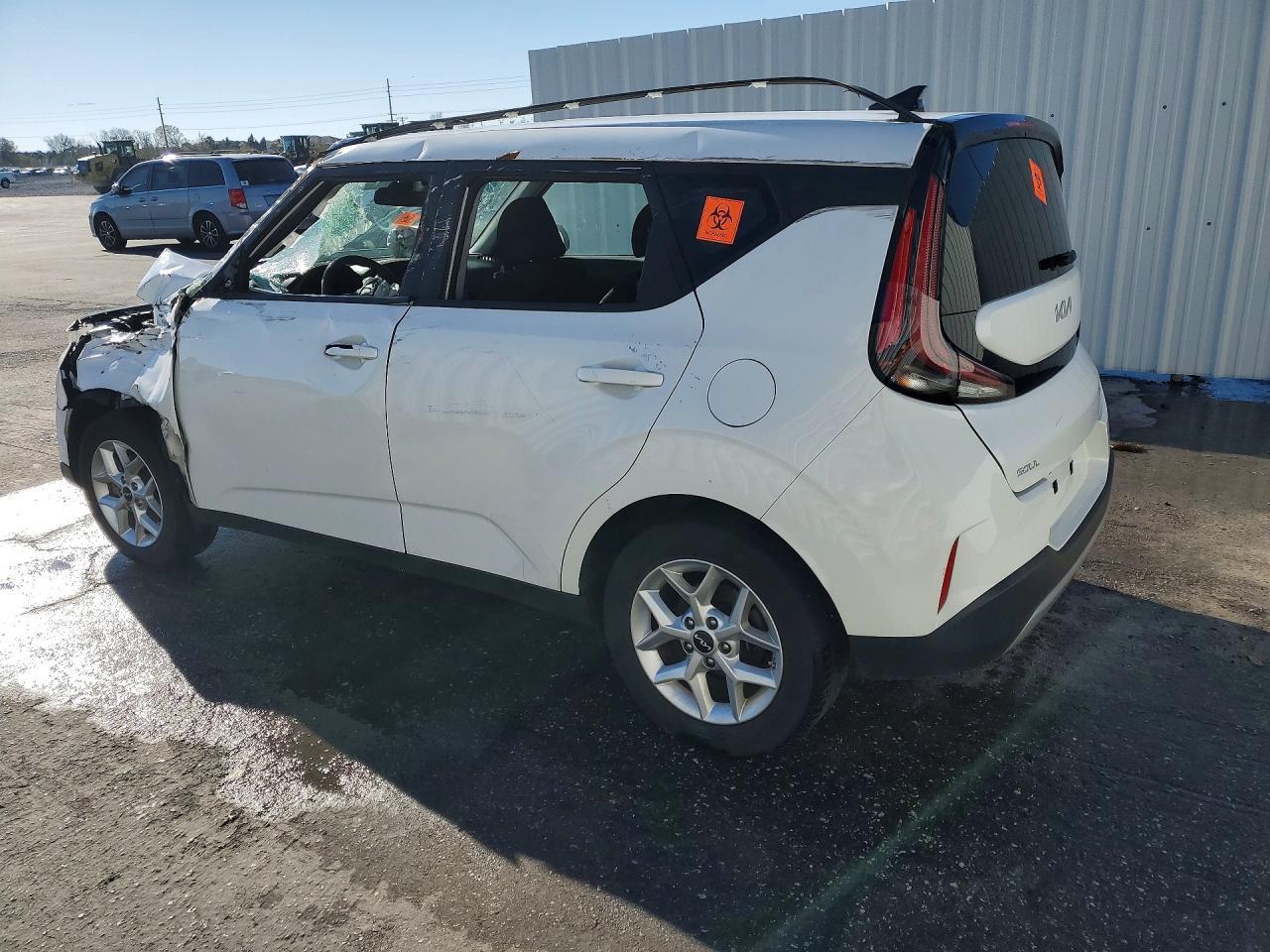 2024 KIA Soul lx