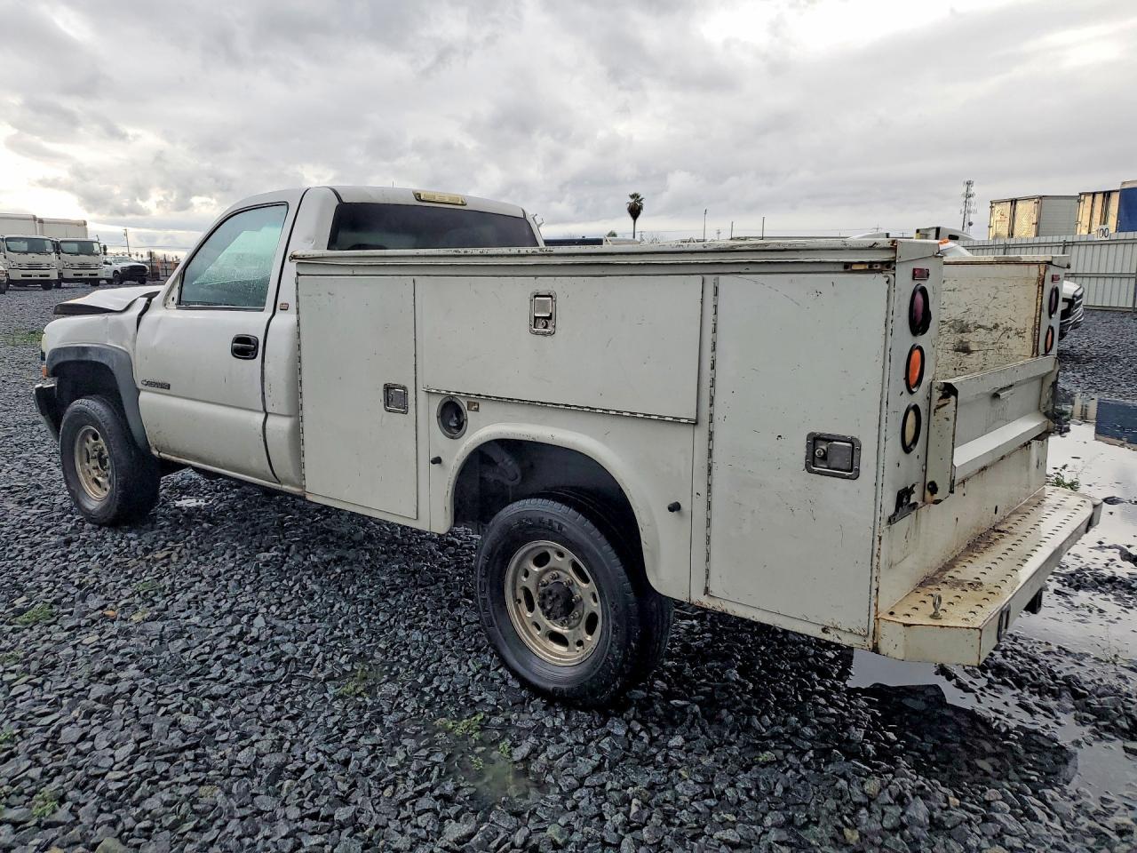 2001 Chevrolet Silverado Utility / Service Truck
